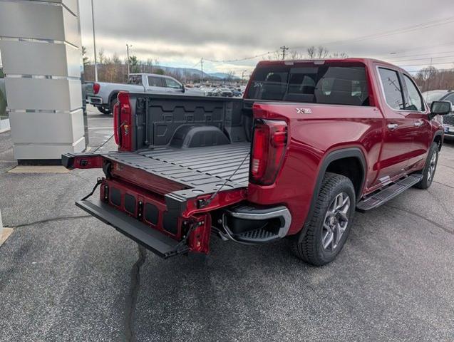 2025 GMC Sierra 1500 4WD Crew Cab Short Box SLT