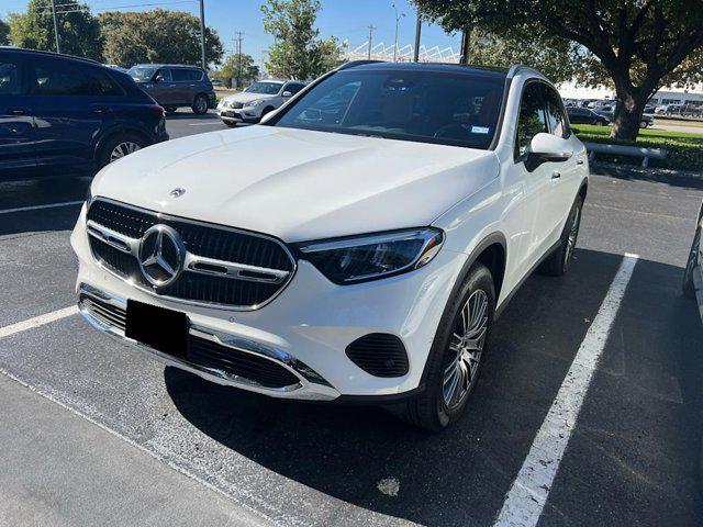 2024 Mercedes-Benz GLC 300