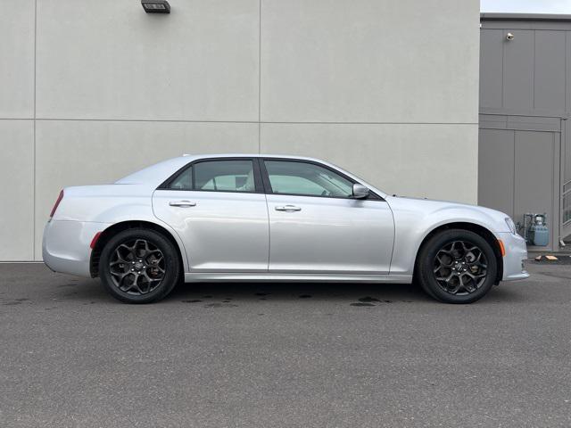 2022 Chrysler 300 Touring-L AWD