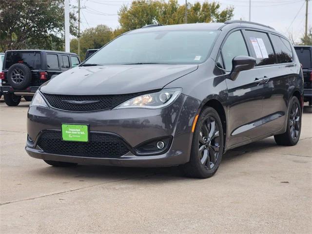 2018 Chrysler Pacifica Touring L