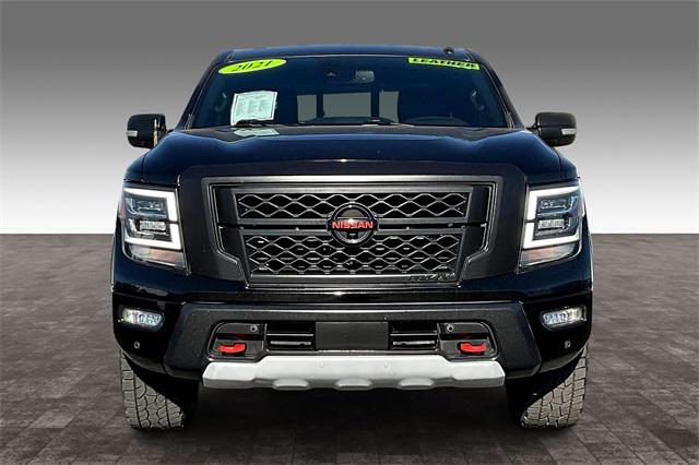 2021 Nissan TITAN Crew Cab PRO-4X 4x4