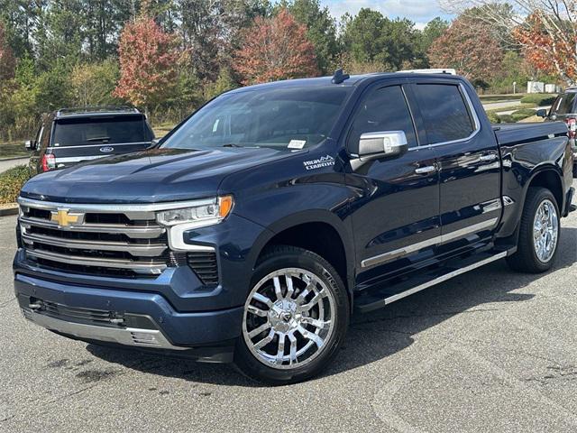 2022 Chevrolet Silverado 1500 4WD Crew Cab Short Bed High Country