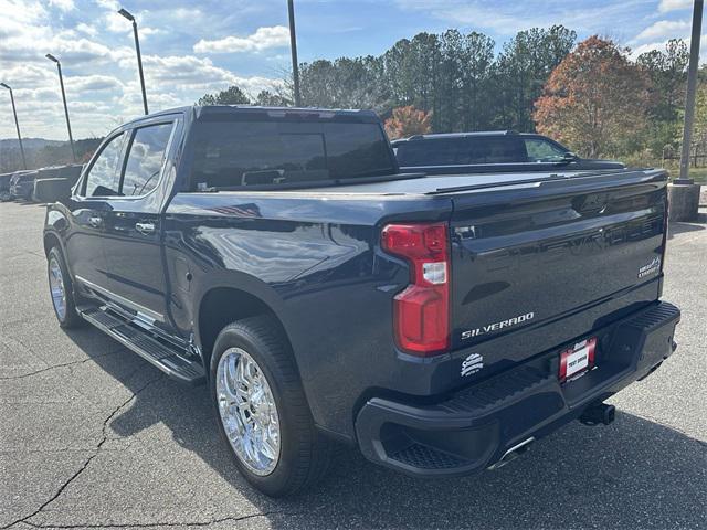 2022 Chevrolet Silverado 1500 4WD Crew Cab Short Bed High Country