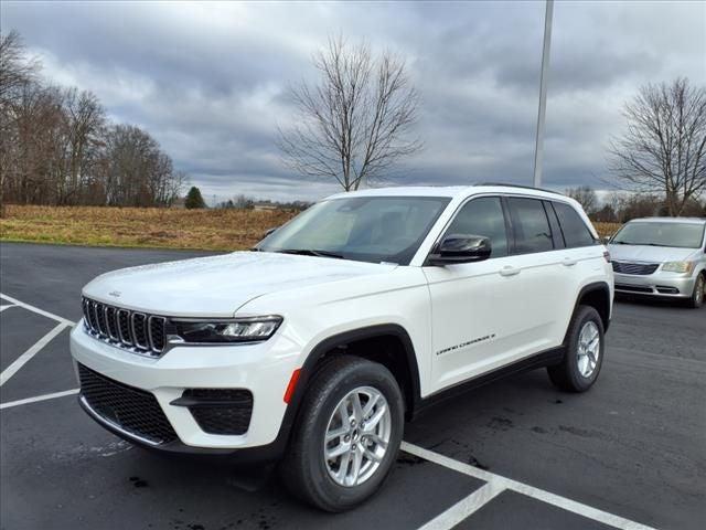2025 Jeep Grand Cherokee GRAND CHEROKEE LAREDO X 4X4