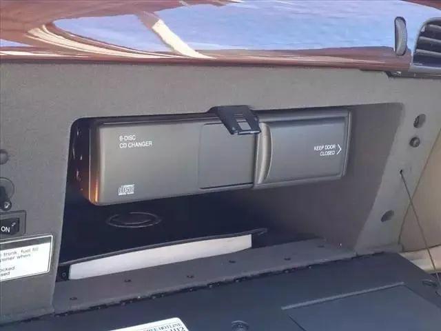 2002 Cadillac DeVille DHS