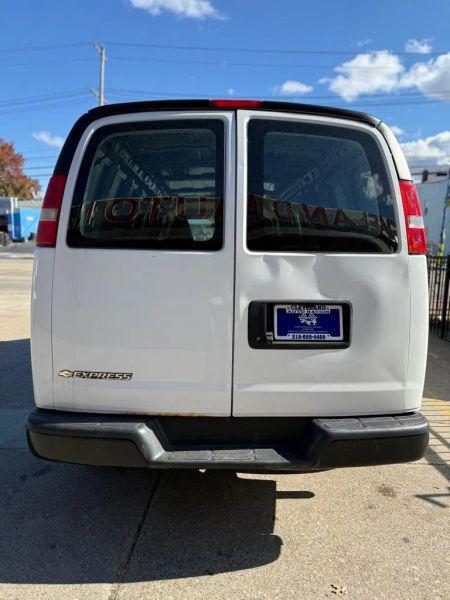 2020 Chevrolet Express Cargo Van RWD 2500 Extended Wheelbase WT