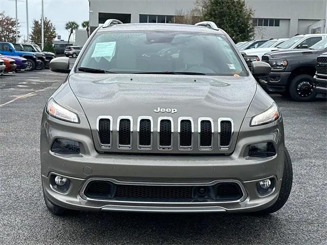 2016 Jeep Cherokee Overland