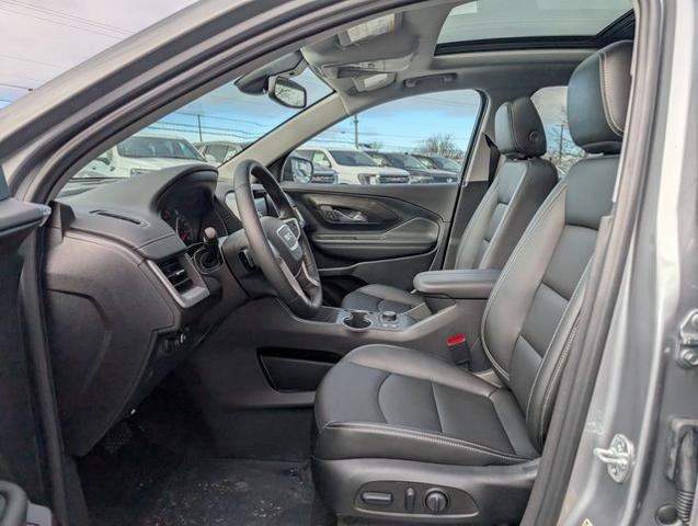 2024 GMC Terrain AWD SLT
