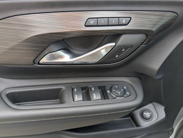 2024 GMC Terrain AWD SLT