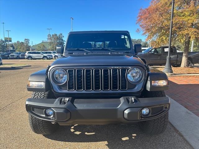 2024 Jeep Gladiator Sport S