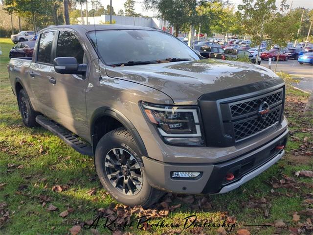 2021 Nissan TITAN