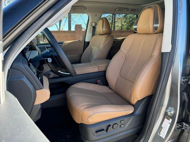 2025 INFINITI QX80 SENSORY AWD