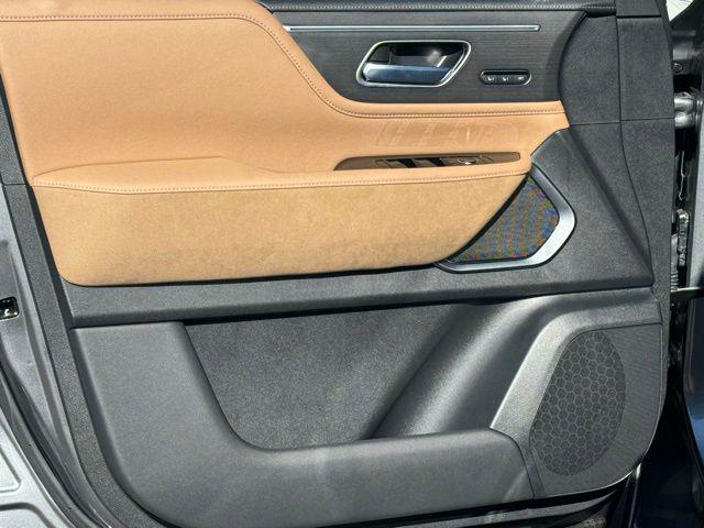 2025 INFINITI QX80 SENSORY AWD