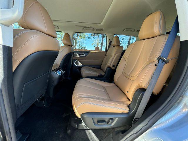 2025 INFINITI QX80 SENSORY AWD