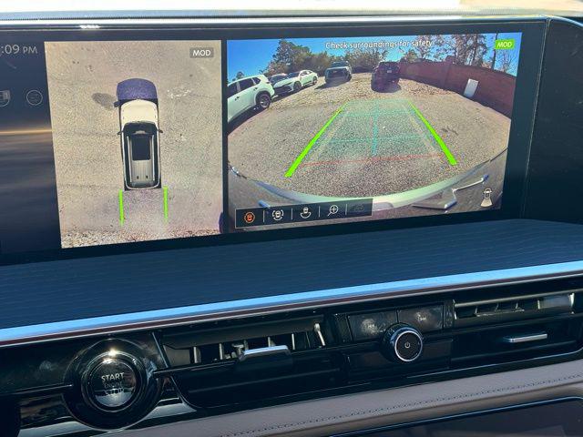 2025 INFINITI QX80 SENSORY AWD