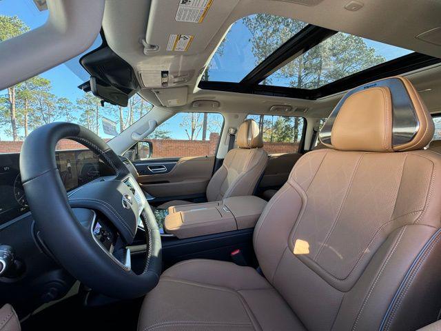 2025 INFINITI QX80 SENSORY AWD