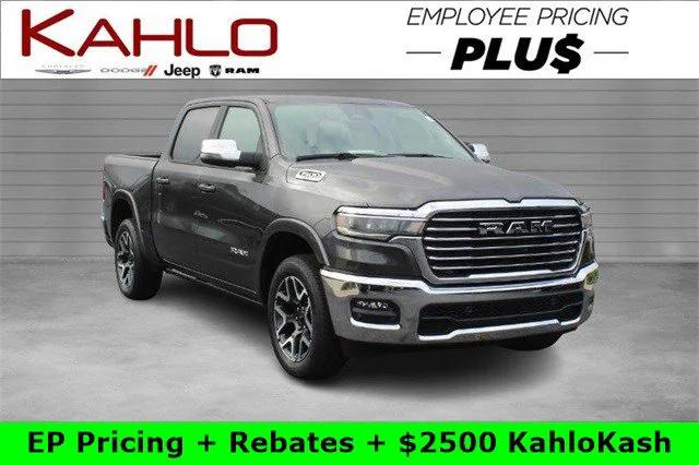 2025 RAM Ram 1500 RAM 1500 LARAMIE CREW CAB 4X4 57 BOX