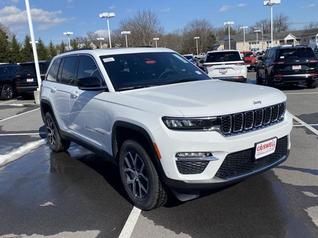 2025 Jeep Grand Cherokee GRAND CHEROKEE LIMITED 4X4