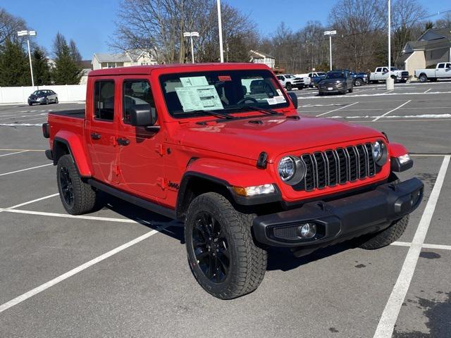 2025 Jeep Gladiator GLADIATOR NIGHTHAWK 4X4