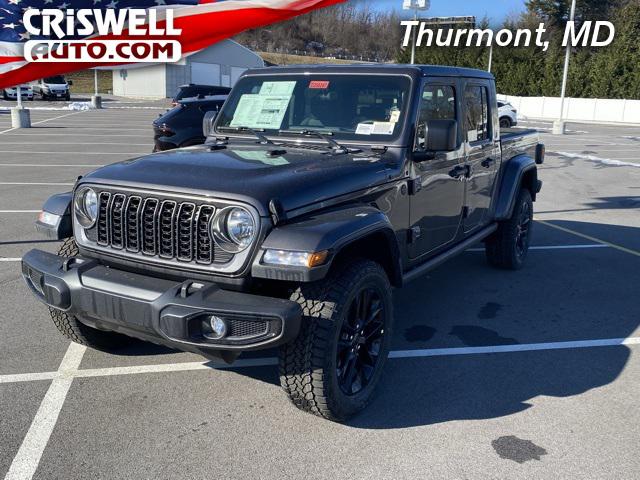 2025 Jeep Gladiator GLADIATOR NIGHTHAWK 4X4