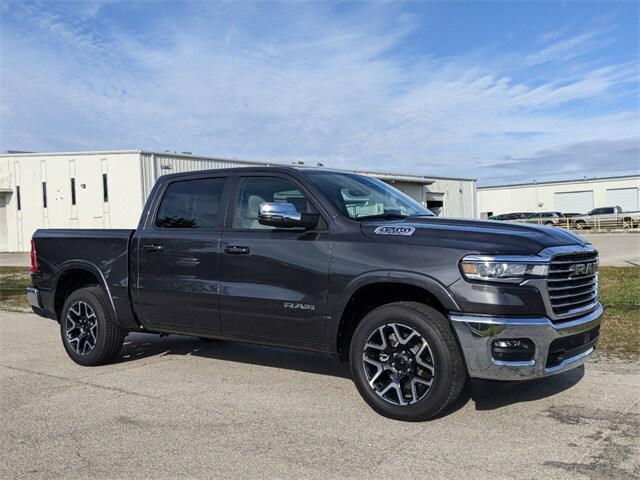 2025 RAM Ram 1500 RAM 1500 LARAMIE CREW CAB 4X4 57 BOX