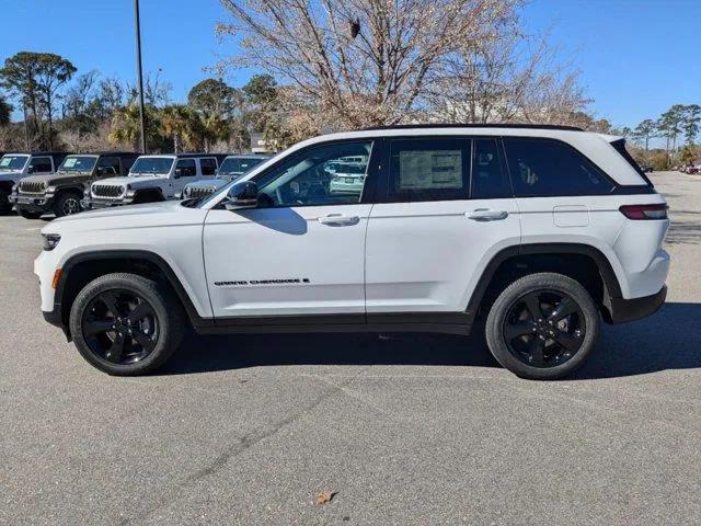 2025 Jeep Grand Cherokee GRAND CHEROKEE ALTITUDE X 4X4