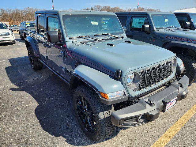 2025 Jeep Gladiator GLADIATOR NIGHTHAWK 4X4