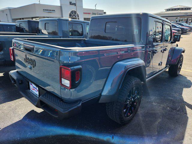 2025 Jeep Gladiator GLADIATOR NIGHTHAWK 4X4
