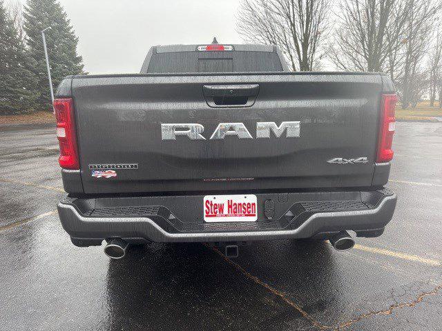 2025 RAM Ram 1500 RAM 1500 BIG HORN CREW CAB 4X4 57 BOX