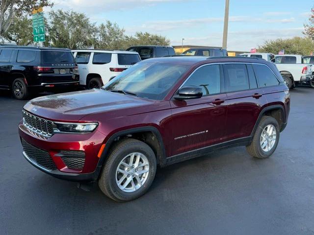 2025 Jeep Grand Cherokee GRAND CHEROKEE LAREDO X 4X2