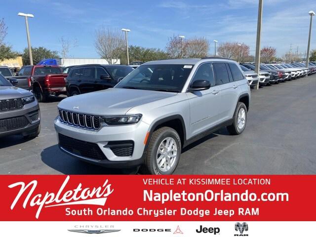 2025 Jeep Grand Cherokee GRAND CHEROKEE LAREDO X 4X2