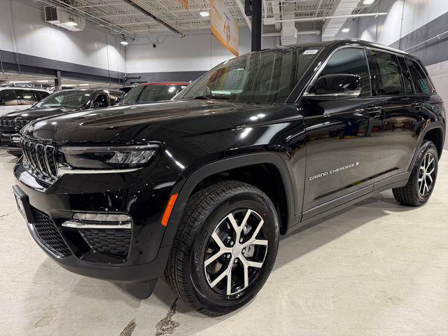 2025 Jeep Grand Cherokee GRAND CHEROKEE LIMITED 4X4