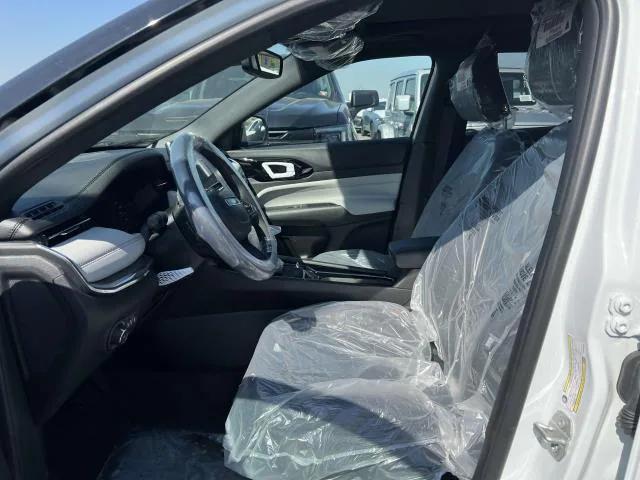 2025 Jeep Compass COMPASS LIMITED 4X4