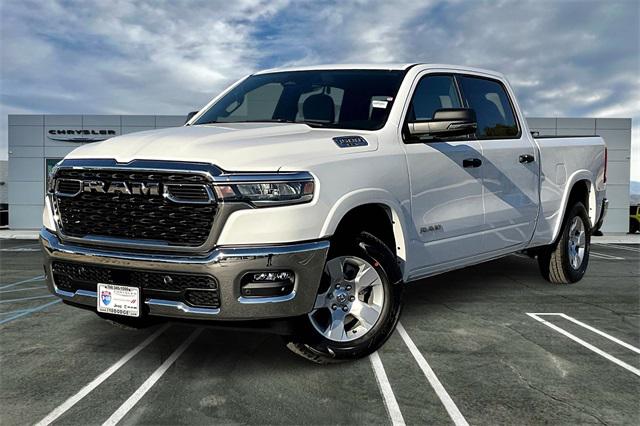 2025 RAM Ram 1500 RAM 1500 BIG HORN CREW CAB 4X4 64 BOX