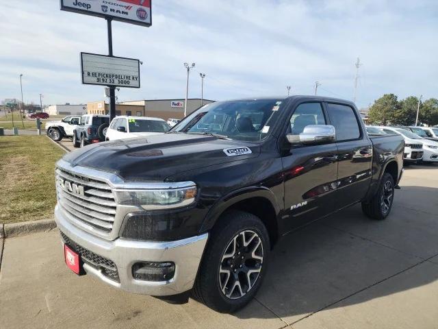 2025 RAM Ram 1500 RAM 1500 LARAMIE CREW CAB 4X4 57 BOX