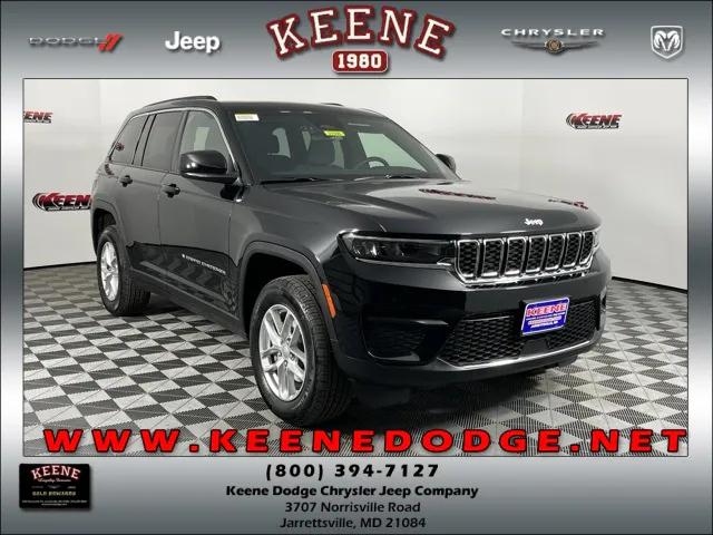 2025 Jeep Grand Cherokee GRAND CHEROKEE LAREDO X 4X4