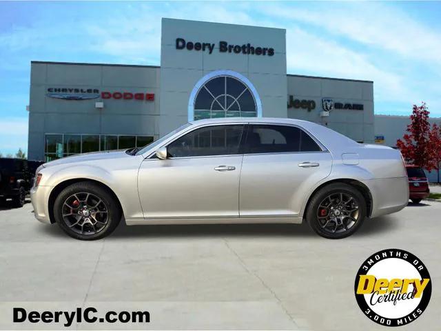 2012 Chrysler 300 S V8