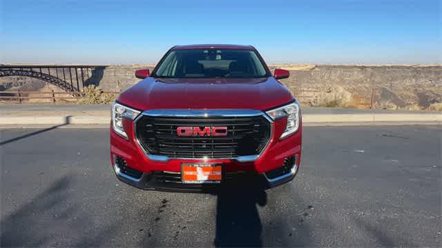 2024 GMC Terrain AWD SLE