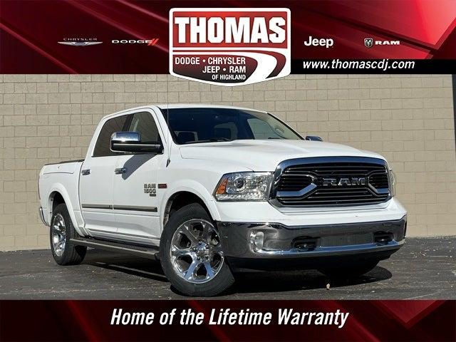 2019 RAM 1500 Classic Laramie Crew Cab 4x4 57 Box