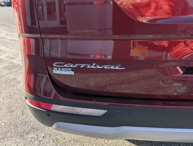 2022 Kia Carnival MPV LX Seat Package
