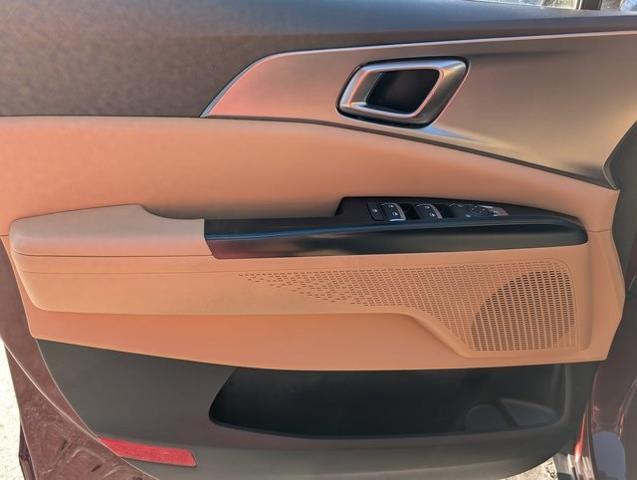 2022 Kia Carnival MPV LX Seat Package