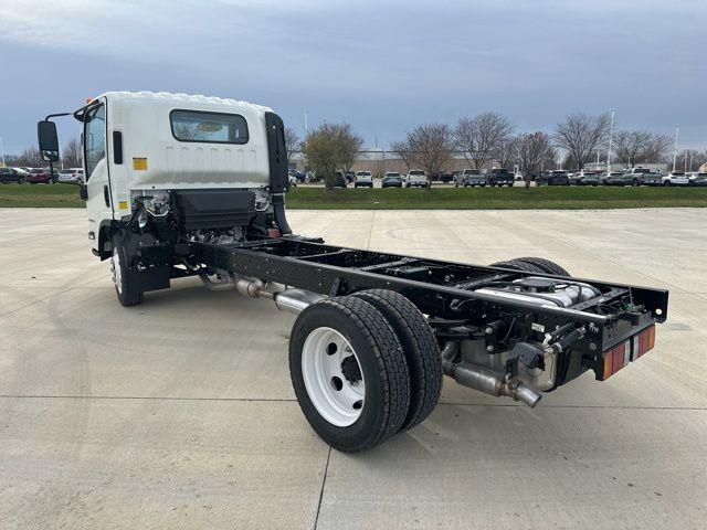 2025 Chevrolet 5500 wt