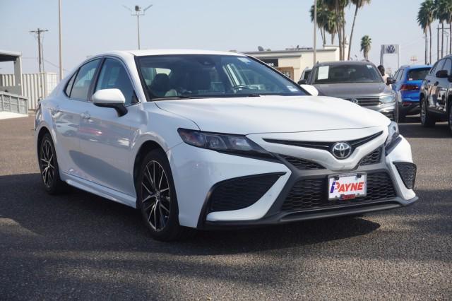 2021 Toyota Camry SE Nightshade Edition