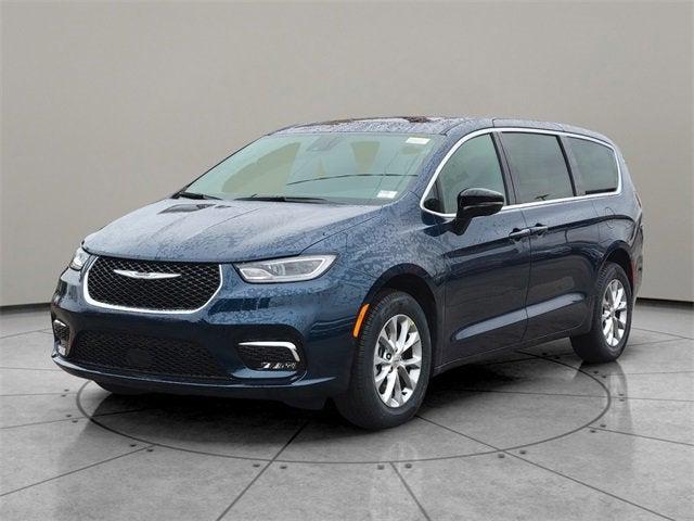 2025 Chrysler Pacifica PACIFICA SELECT AWD