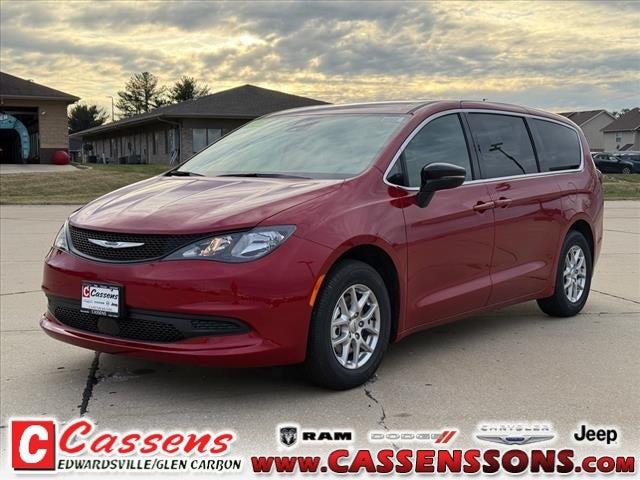 2025 Chrysler Voyager VOYAGER LX