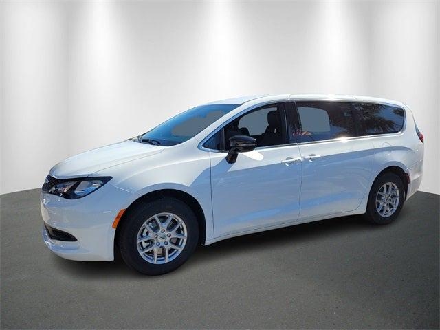 2025 Chrysler Voyager VOYAGER