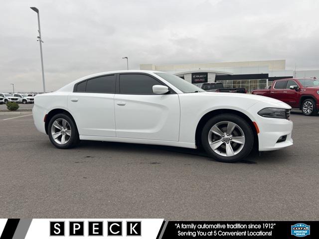 2017 Dodge Charger SXT RWD