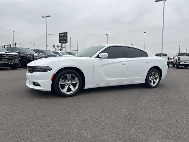 2017 Dodge Charger SXT RWD