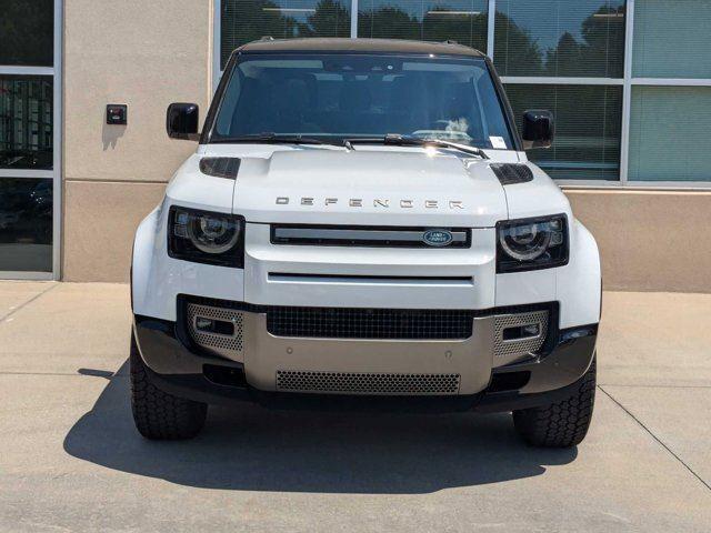 2024 Land Rover Defender 90 P400 X-Dynamic SE