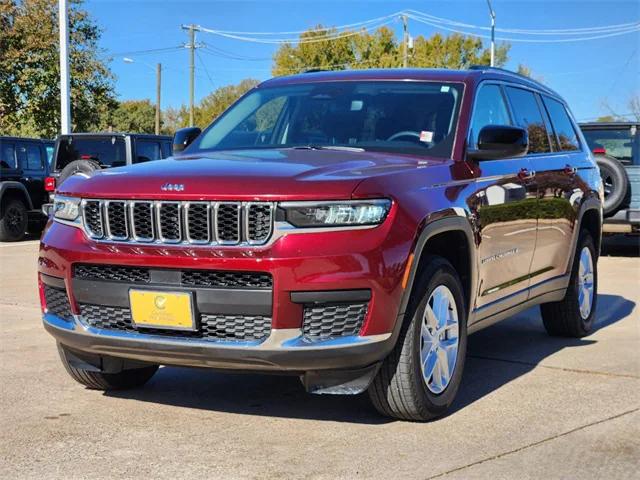 2023 Jeep Grand Cherokee L Laredo 4x2